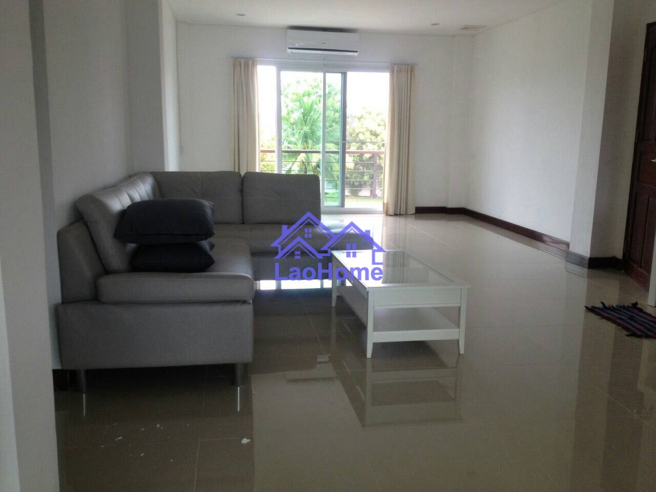 ID: 597 - Modern and light 2 bed apartment